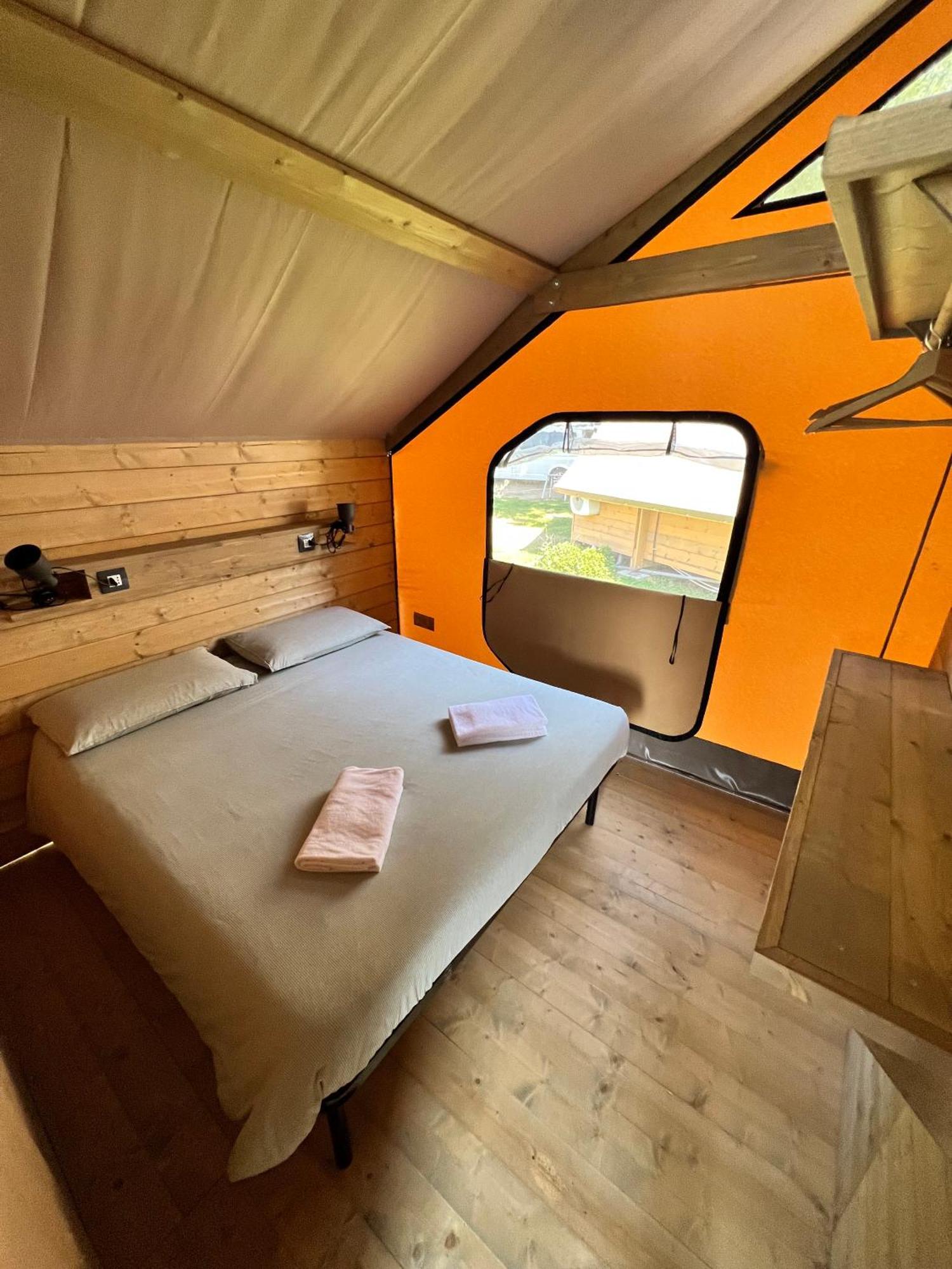 Glamping Camping Rivabella Lecco Exteriör bild
